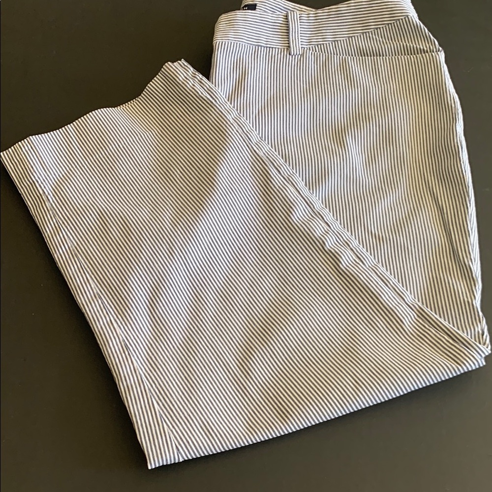 Jones New York Striped Black and White Capri Pants